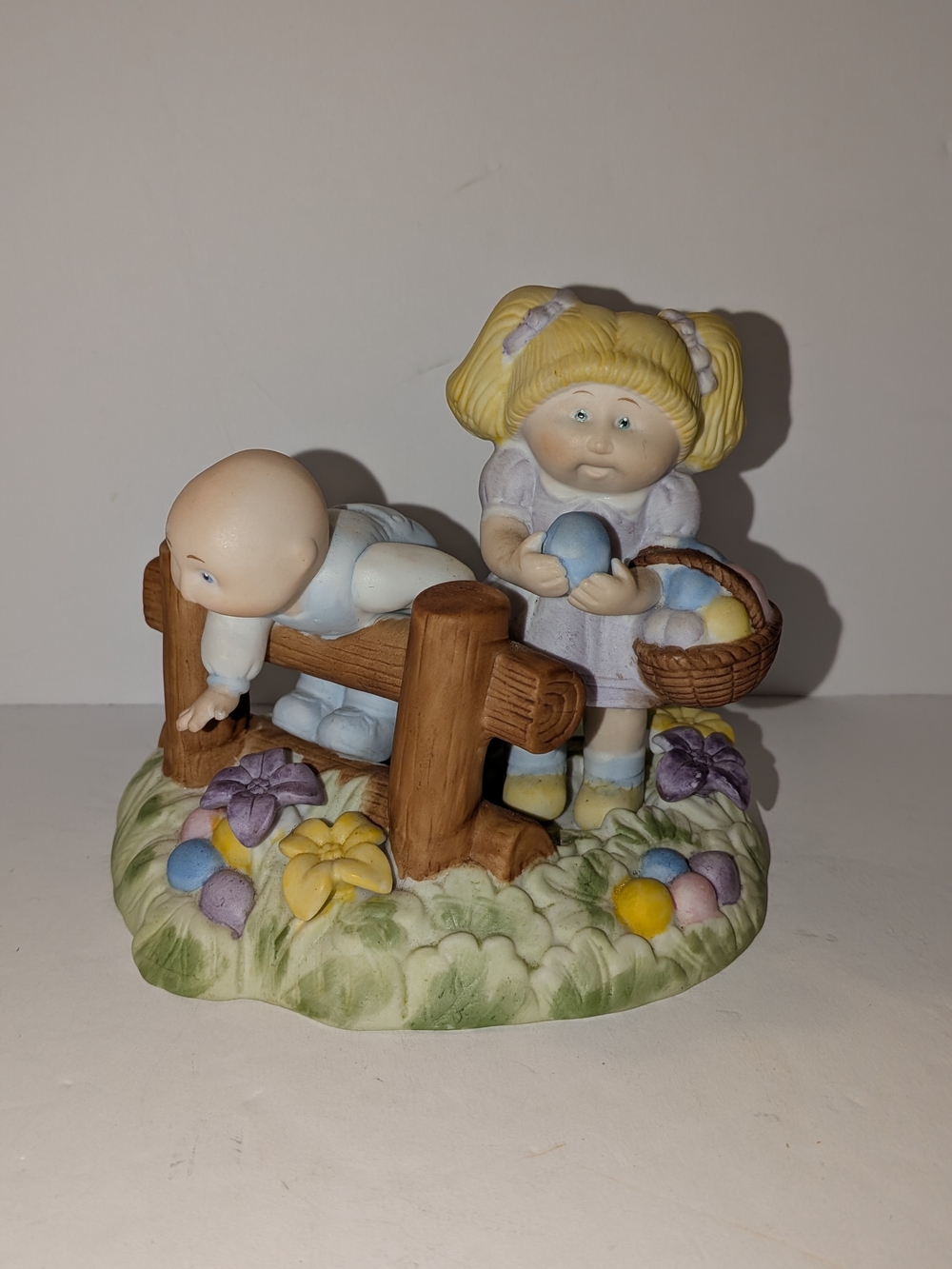 Vintage 1985 Cabbage Patch Kids “Findin' Easter Treats” Porcelain Figurine
